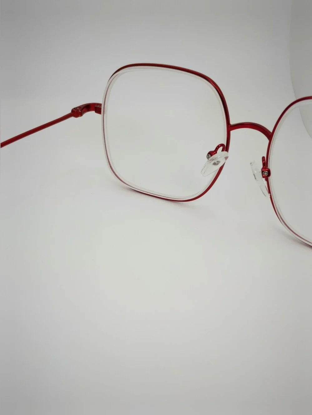 Eyebuydirect movement lightweight